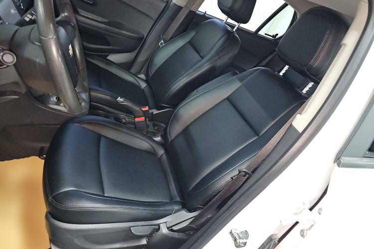 Used Chevrolet Trax 2016 1.4T Automatic Two-Wheel Drive Comfort Version with Sunroof