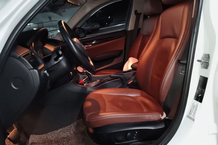 Used BMW X1 2015 sDrive18i Fashion Upgrade Edition