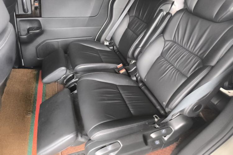 Used Honda Odyssey 2018 2.4L Smart Edition Left Rear Seat