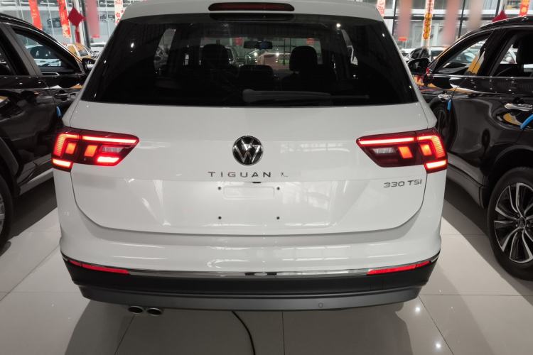 Used Volkswagen Tiguan L 2021 330TSI Automatic Two-Wheel Drive Smart Edition
