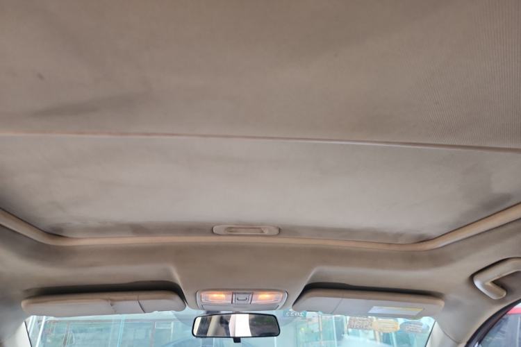 Used Dongfeng Fengon 580 2016 1.5T Manual Luxury Edition Headliner