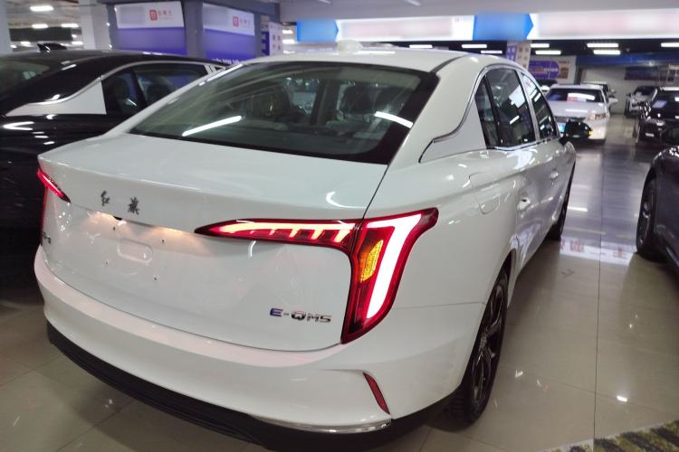 Used Hongqi E-QM5 2023 Revised Version Basic Travel Edition Rear Right 45 Deg