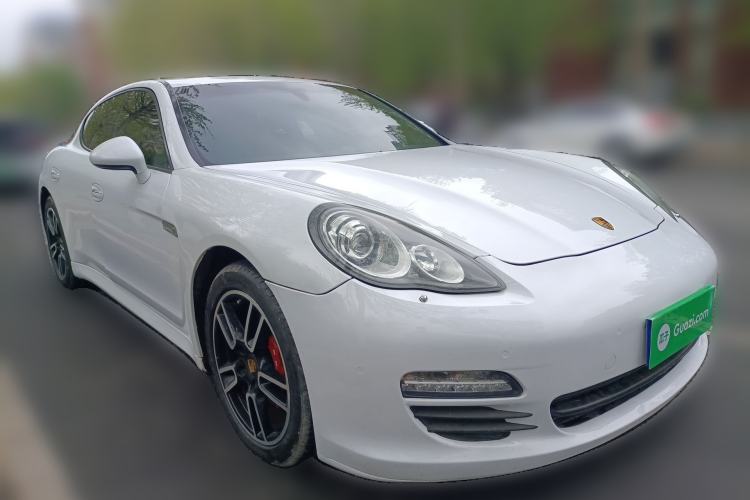Used Porsche Panamera 2010 Panamera 3.6L Front Right 45 Deg