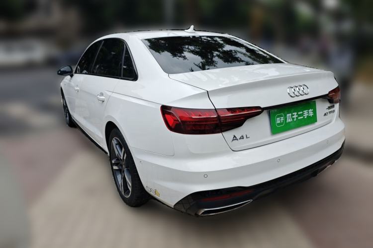 Used Audi A4L 2022 40 TFSI Luxury Dynamic Model