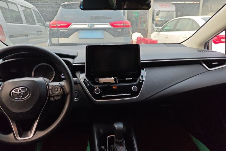 Used Toyota Corolla 2021 1.2T S-CVT Elite PLUS Edition Center Console