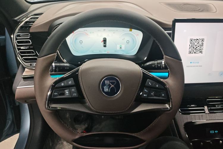 Used BYD Han 2023 DM-i Champion Edition 121KM Prestige Model
