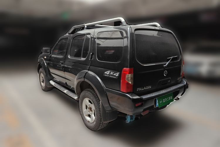 Used Nissan Paladin 2013 2.4L Four-Wheel Drive Standard Version China IV Standard
