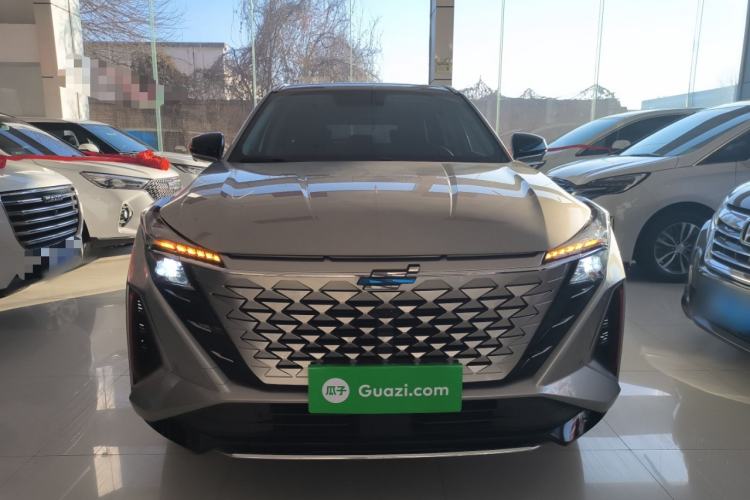 Used Oshan Z6 2023 Blue Whale 1.5T DCT Luxury Model
