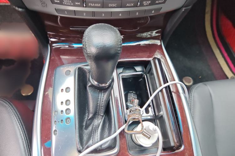 Used Infiniti Q70 2015 Q70L 2.5L Enjoyment Edition