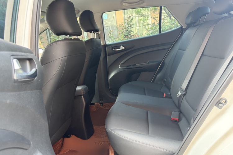 Used Kia kx1 Stonic 2021 1.4L CVT Fun Edition
