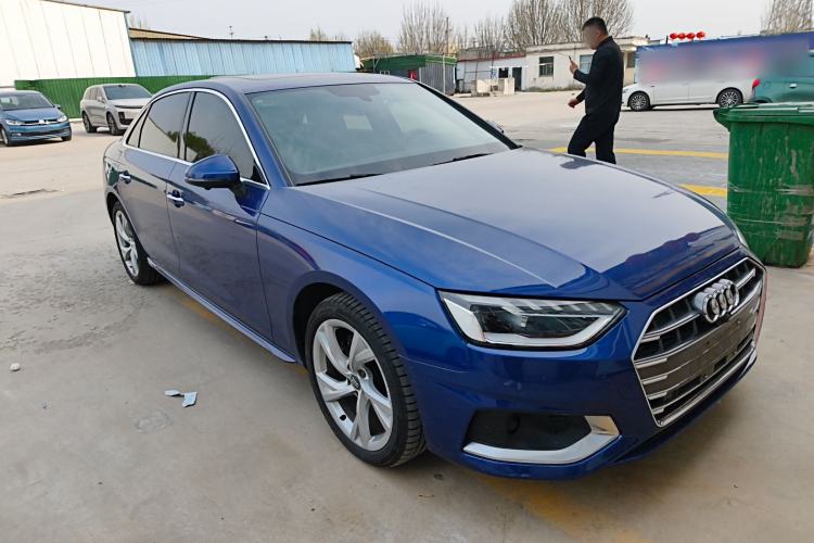 Used Audi A4L 2020 40 TFSI Fashionable and Elegant Model
