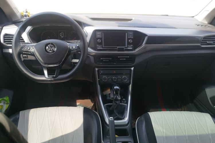 Used Volkswagen T-Cross 2019 280TSI DSG Comfort Edition Center Console