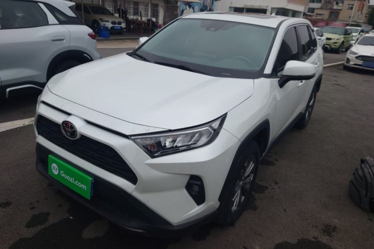 Used Toyota RAV4 2023 2.0L CVT Two-Wheel Drive Fashion Edition