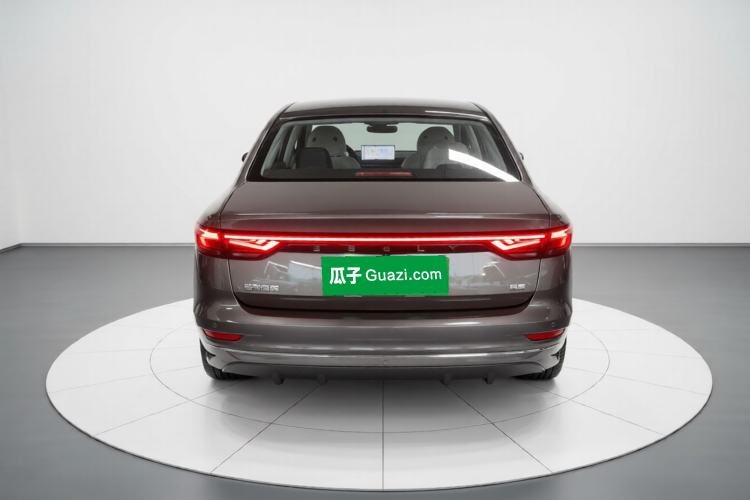 Used Geely Auto Emgrand 2026 Model 4th Generation 4 Millionth Anniversary Edition 1.5L CVT Overdrive Edition Rear