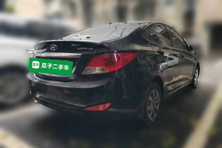 Used Hyundai Verna (older generation) 2010 Sedan 1.4L Manual Comfort GS Rear Right 45 Deg