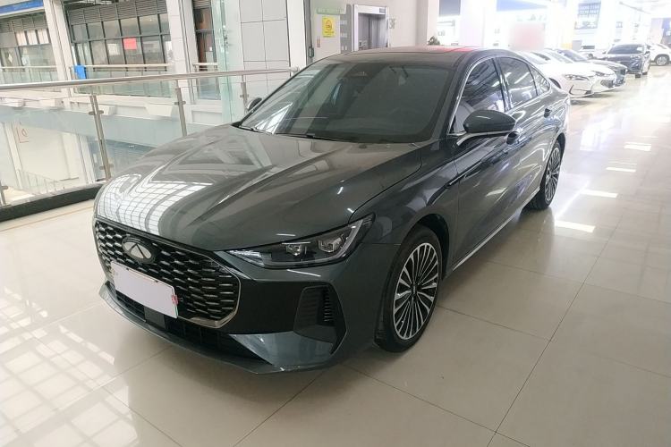 Used Chery Fengyun A8L 2025 1.5 TGDI 145 km Luxury Version