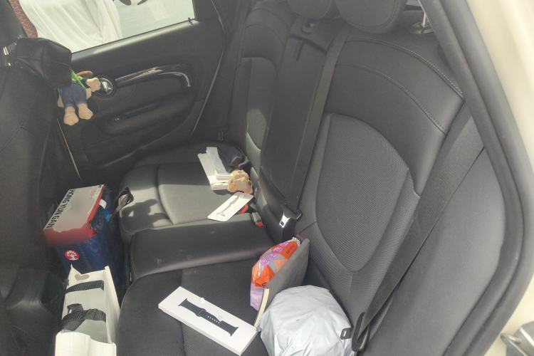 Used MINI Clubman 2022 Updated 1.5T ONE Left Rear Seat