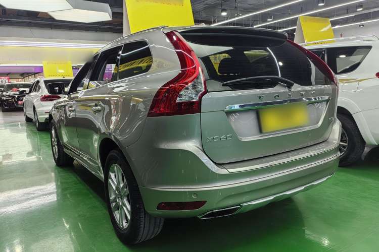 Used Volvo XC60 2016 T5 Smart Drive Edition
