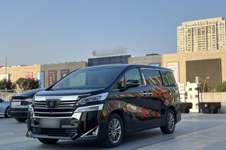 Used Toyota Vellfire 2021 Crown Dual-Engine 2.5L HV Prestige Edition
