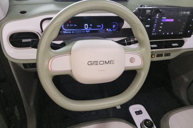 Used Geely Galaxy Panda 2025 210km Panda Rider Steering Wheel