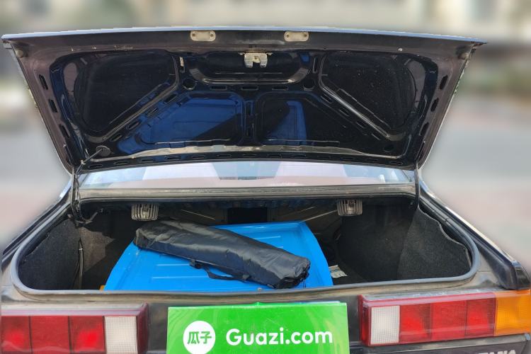 Used Volkswagen Santana Classic 2007 1.8L Jingchang Model Trunk