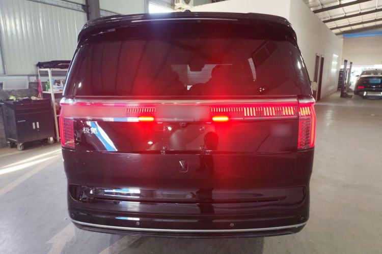 Used Zeekr 009 2022 WE Edition