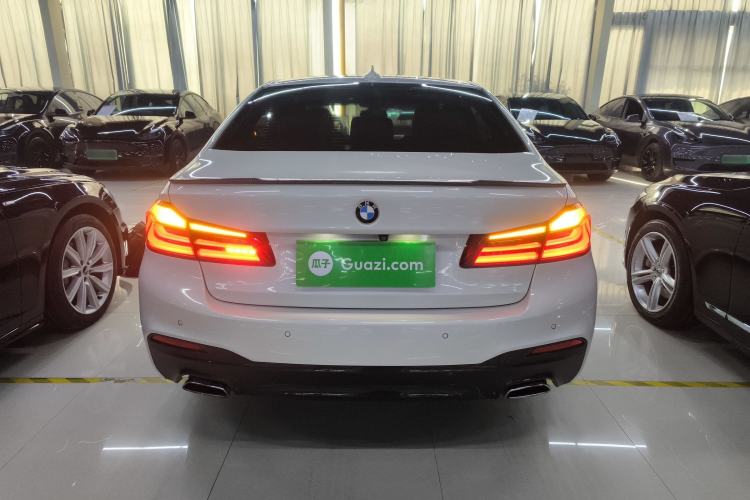 Used BMW 5 Series 2019 Facelifted 530Li Leading Edition M Sport Package