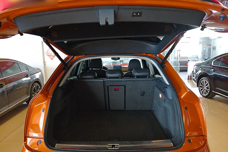 Used Audi Q3 2015 35 TFSI Comfort Model Trunk