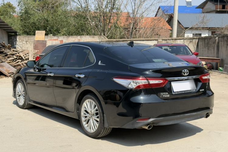Used Toyota Camry 2018 2.5G Luxury Edition
