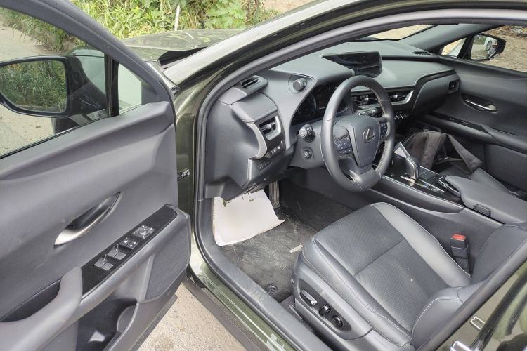 Used Lexus UX New Energy 2020 300e Pure·Joy Edition Interior 3