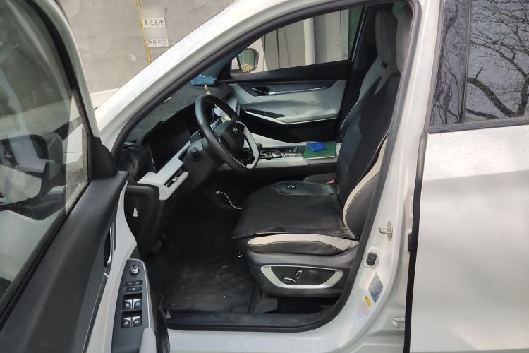 Used CHANGAN CS75 PLUS 2023 3rd Generation 1.5T Automatic Pilot Model Left Front Seat