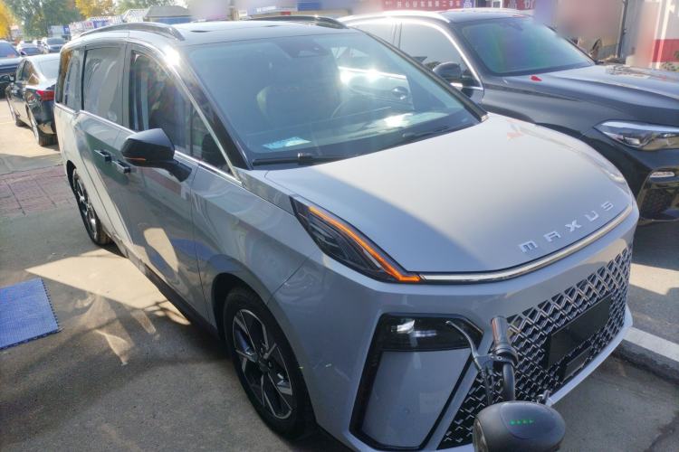 Used SAIC MAXUS G70 2024 2.0T Automatic Flagship Version 7 Seats
