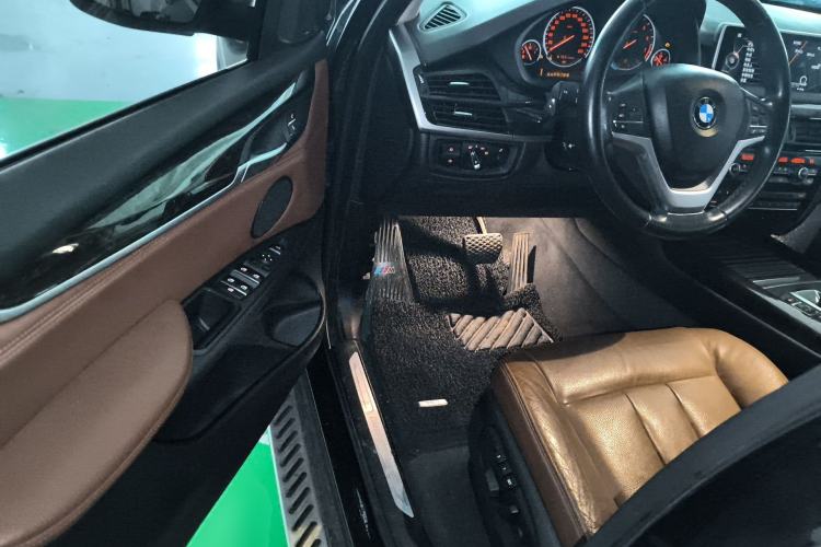 Used BMW X5 2014 xDrive35i Leading Model Driver Seat