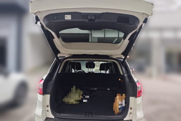 Used Ford Kuga 2017 EcoBoost 245 Four-Wheel Drive Titanium Edition Trunk