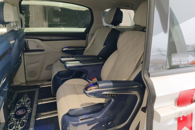 Used Buick GL8 2021 ES Landtrek 653T Comfort Edition
