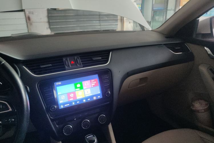 Used Skoda Octavia 2015 1.6L Automatic Yijun Edition