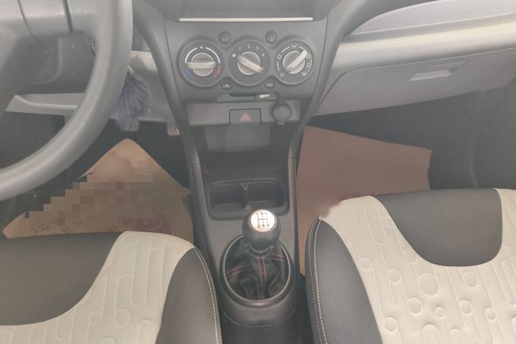 Used Suzuki Alto 2013 1.0L Manual Luxury Model Interior 6