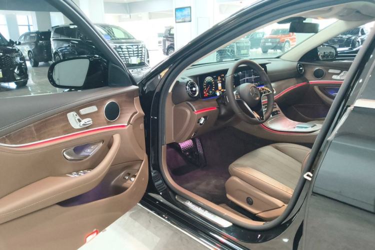 Used Mercedes-Benz E-Class New Energy 2023 E 350 e L Plug-in Hybrid Sedan