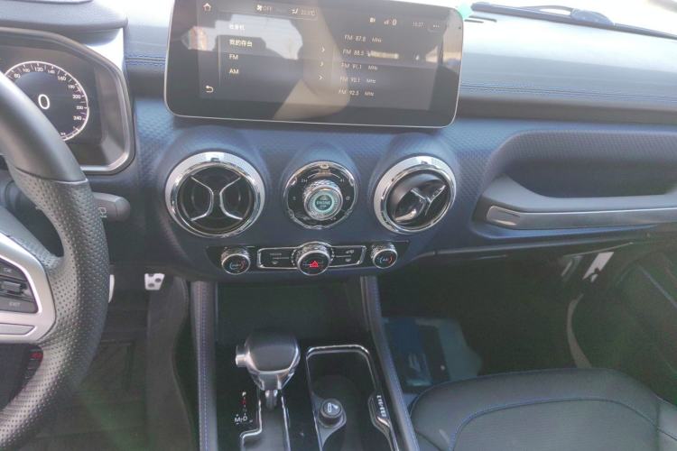 Used BAIC Off-Road BJ40 2019 PLUS 2.3T Automatic Four-Wheel Drive Flagship Edition China VI Emission Standard
