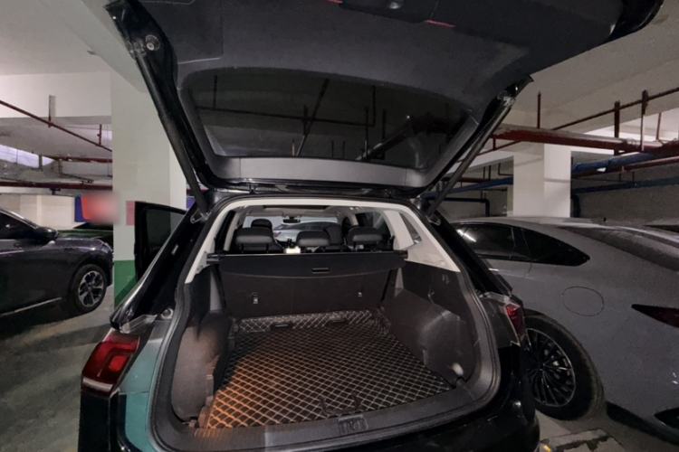 Used Volkswagen Tiguan L 2019 Revised 330TSI Automatic Two-Wheel Drive Smart & Luxury Edition China VI Standard Exterior 6