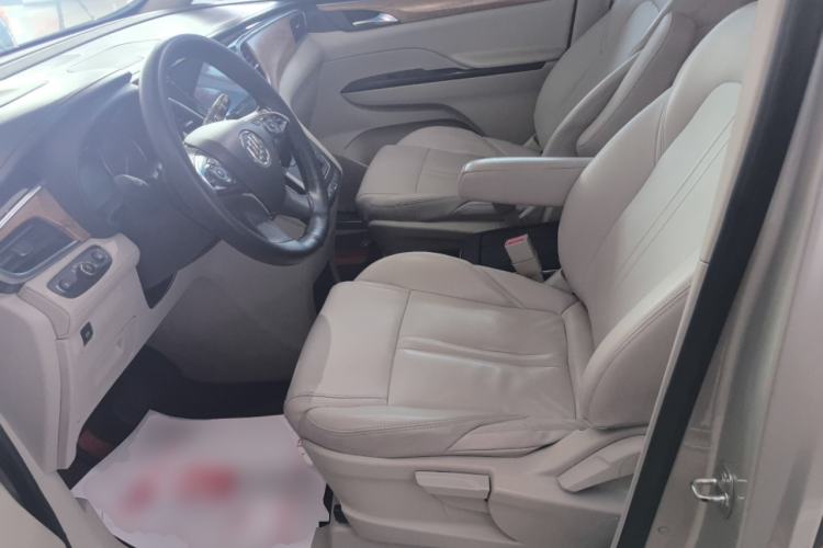 Used Buick GL8 2018 ES 28T Comfort Model China VI Standard
