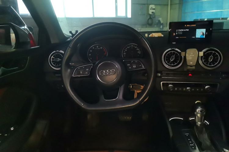 Used Audi A3 2017 Limousine 35 TFSI Sport Edition
