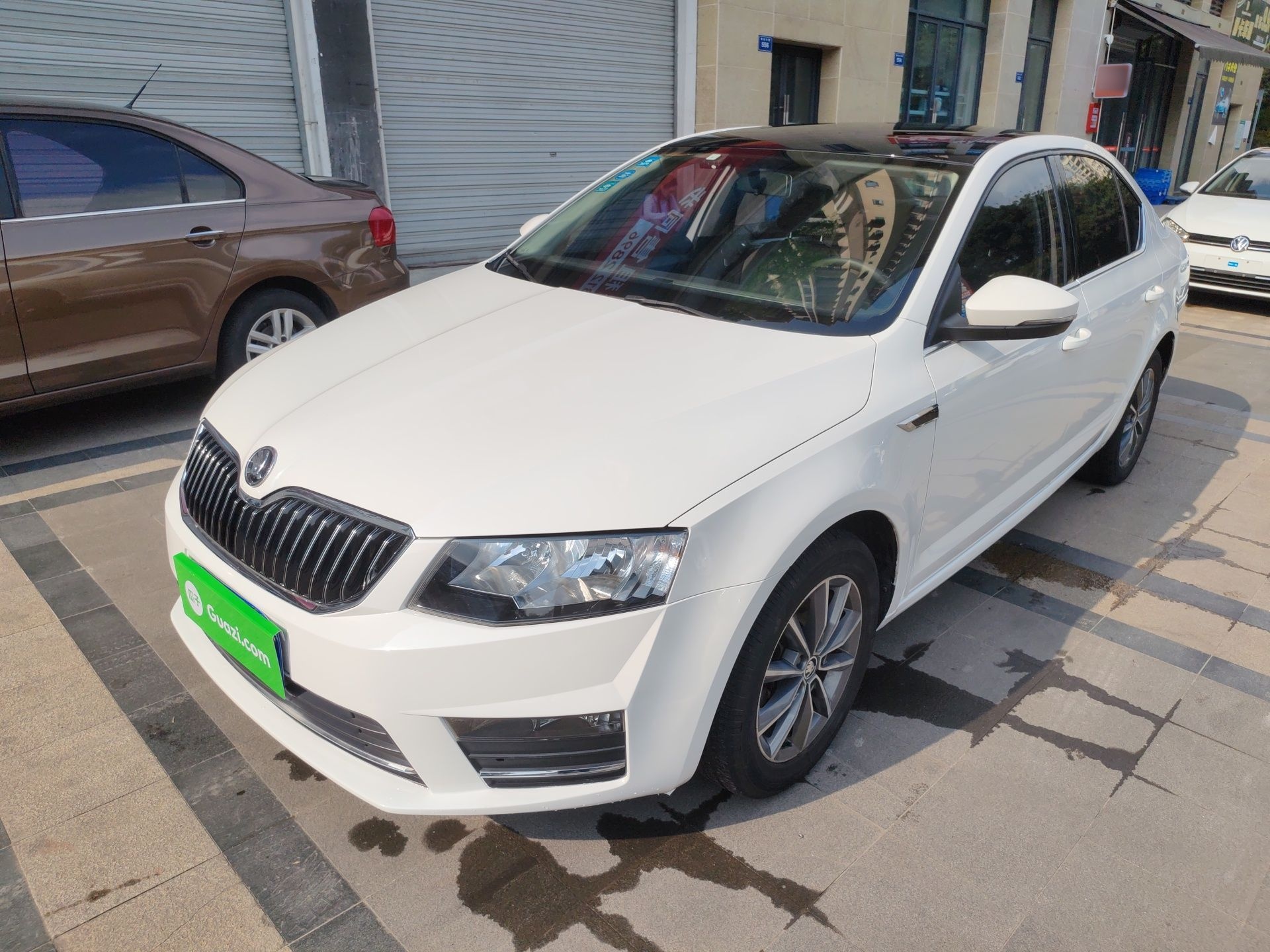 Parte inferior delantera