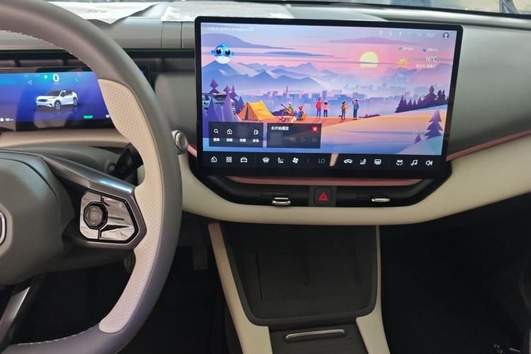 Used Lynk & Co 06 EM-P 2023 EM-P 126 Long-Range Halo