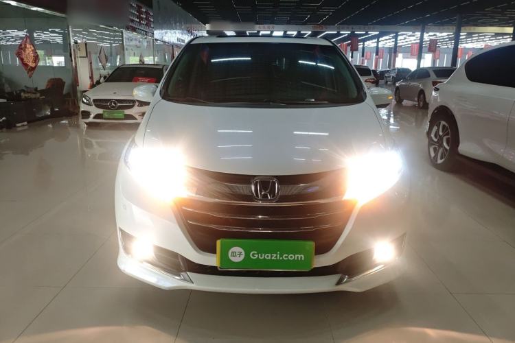 Used Honda Odyssey 2015 Updated Version 2.4L Smart Edition
