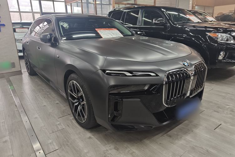 Used BMW 7 Series 2023 735Li M Sport Package
