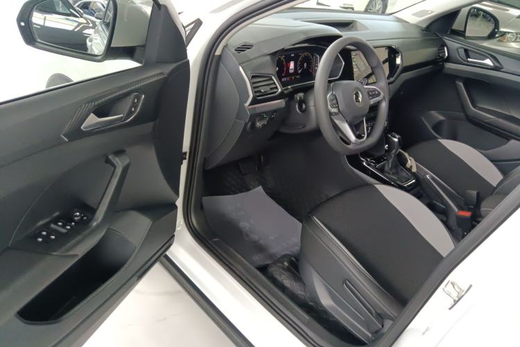 Used Volkswagen Tacqua 2021 1.5L Automatic Yue Zhi Lian Edition Driver Seat