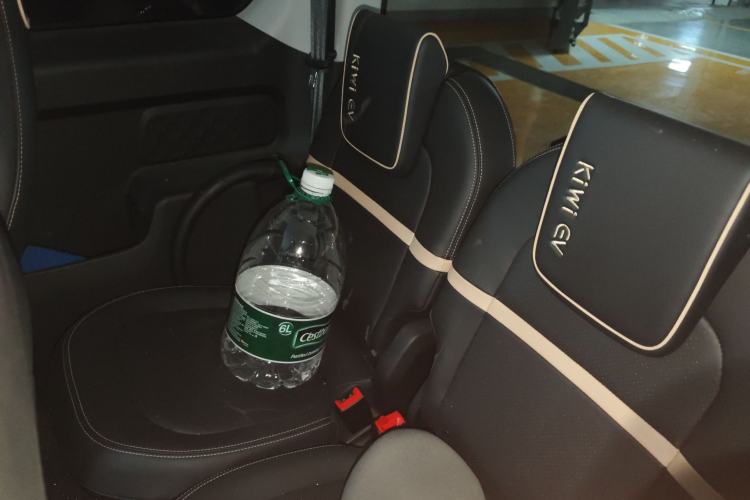 Used Baojun KiWi EV 2021 Artist Model Ternary Lithium Left Rear Seat