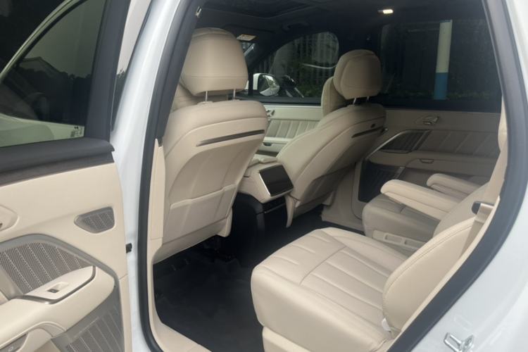 Used ONVO Luxeed L90 2025 Model—Max Six-Seater Version