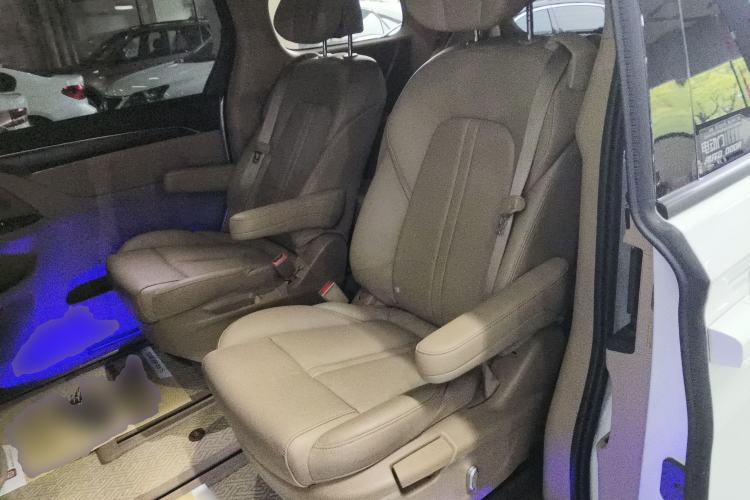 Used Buick GL8 2021 ES Land Cruiser 653T Luxury Edition
